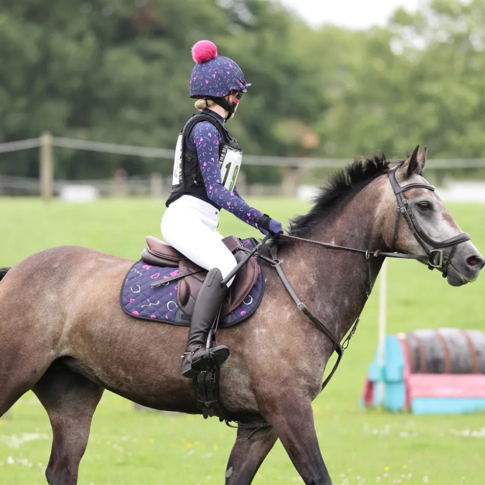 Aubrion Hyde Park Saddlecloth - Young Rider