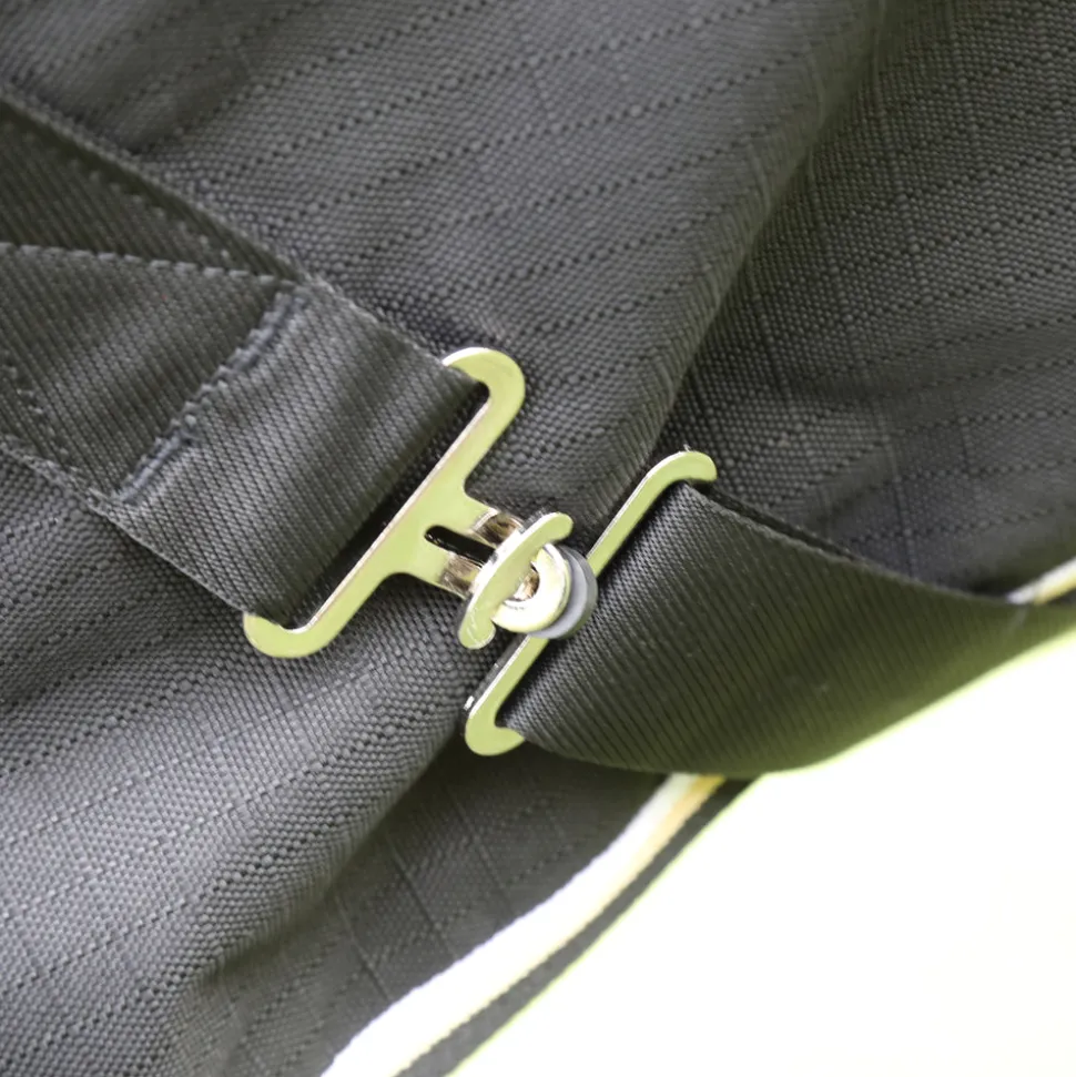 Highlander Plus 200 Turnout Rug & Neck Set